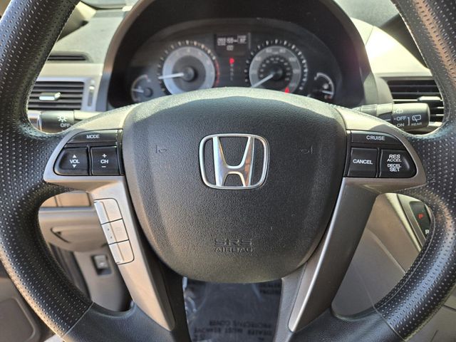 2016 Honda Odyssey 5dr EX - 22923408 - 16