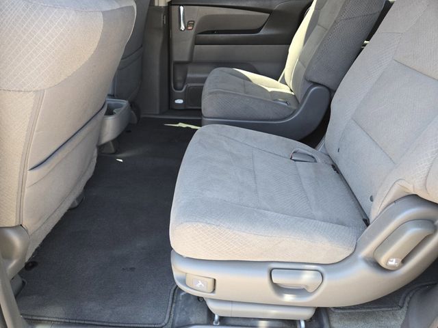 2016 Honda Odyssey 5dr EX - 22923408 - 8