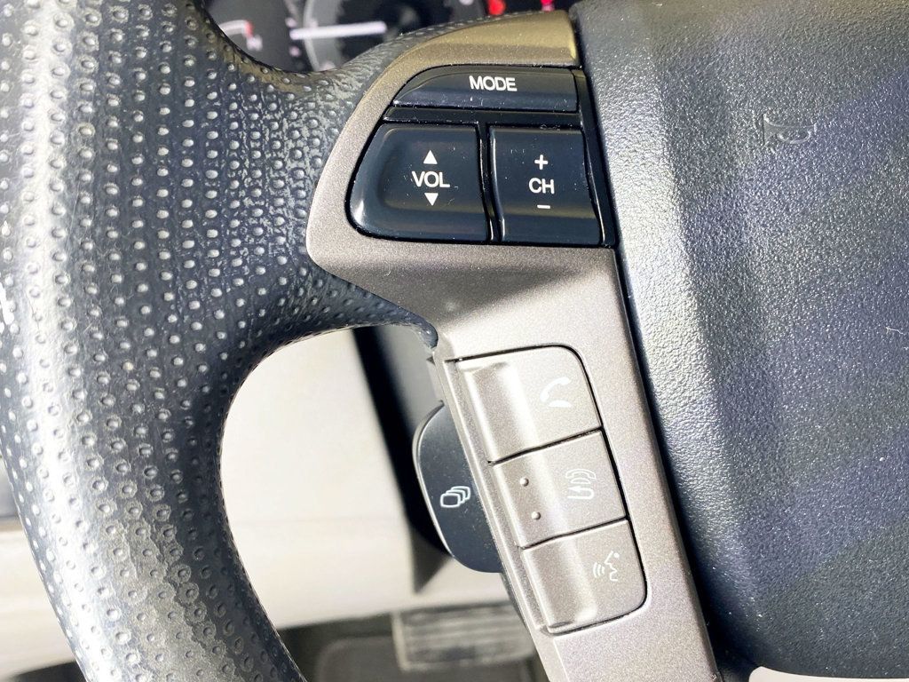 2016 Honda Odyssey 5dr EX - 22979407 - 20