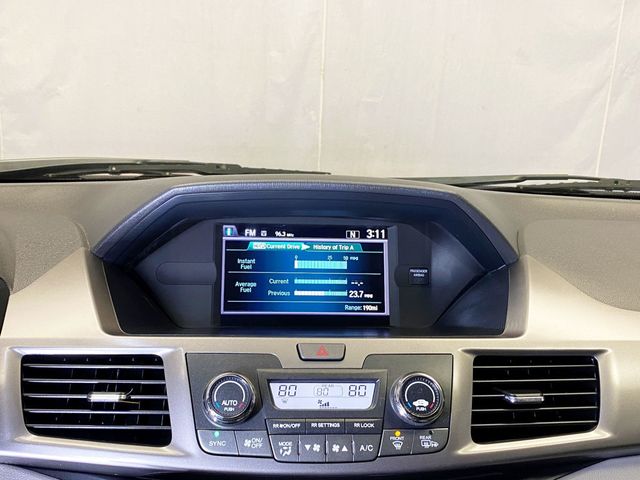 2016 Honda Odyssey 5dr EX - 22979407 - 26