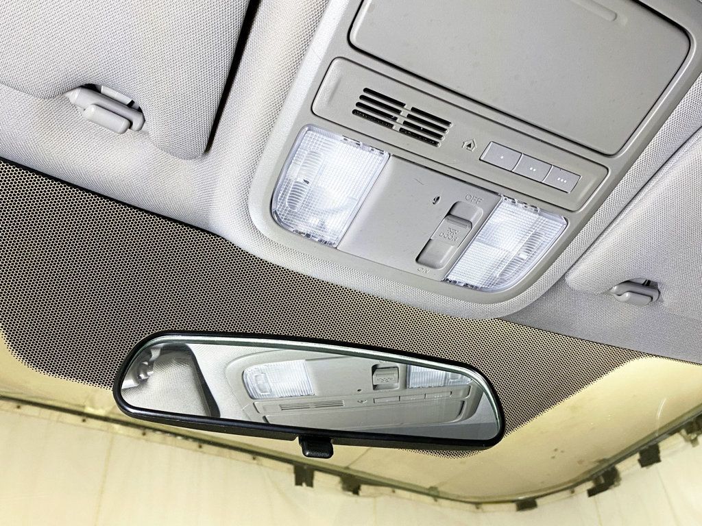 2016 Honda Odyssey 5dr EX - 22979407 - 35