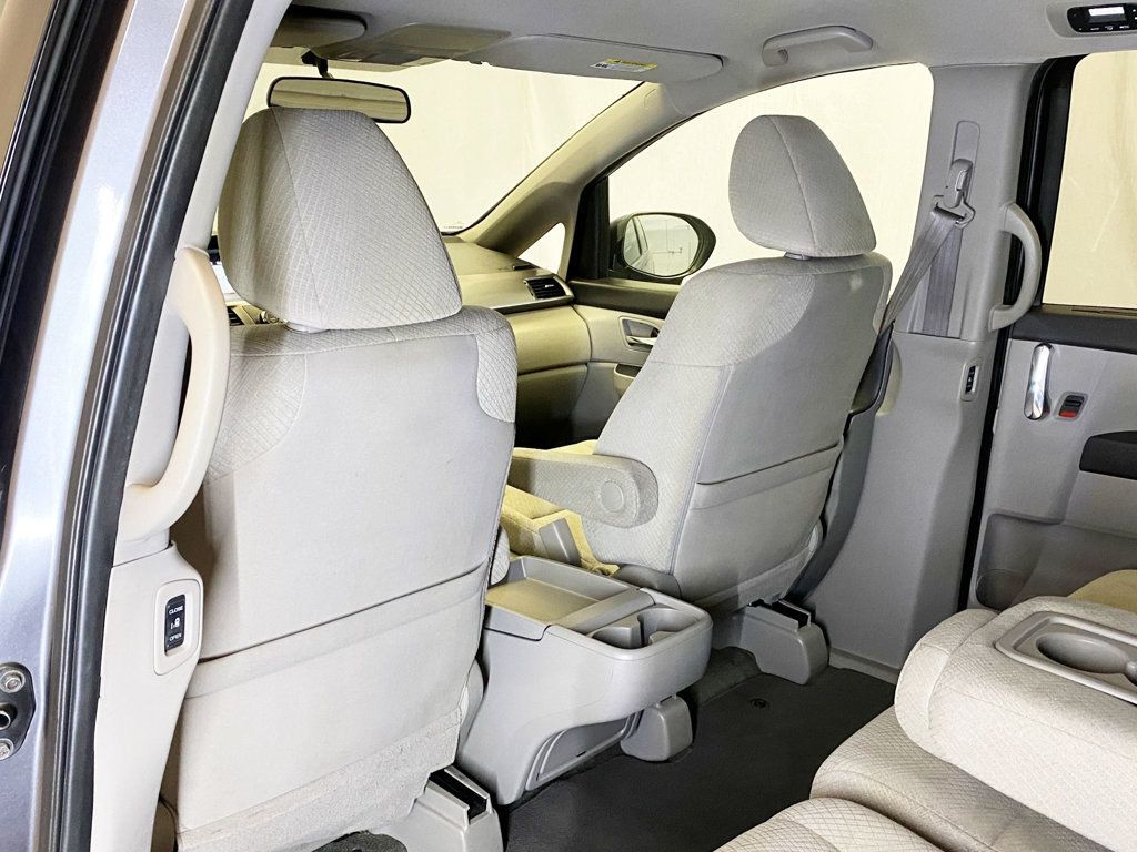 2016 Honda Odyssey 5dr EX - 22979407 - 47