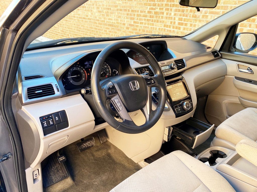 2016 Honda Odyssey 5dr EX - 22979407 - 5