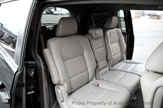 2016 Honda Odyssey 5dr EX-L - 22929585 - 27