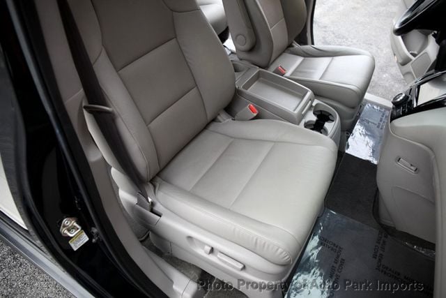 2016 Honda Odyssey 5dr EX-L - 22929585 - 30