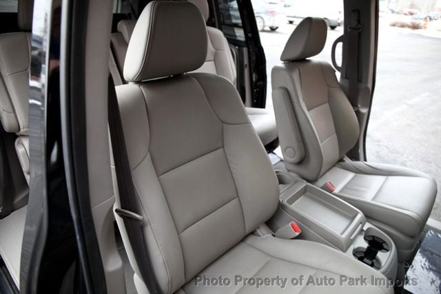 2016 Honda Odyssey 5dr EX-L - 22929585 - 31