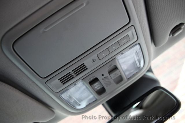 2016 Honda Odyssey 5dr EX-L - 22929585 - 39