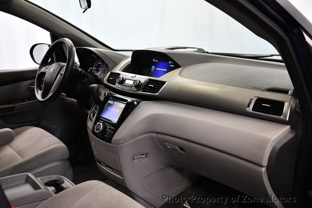 2016 Honda Odyssey 5dr EX-L - 23037180 - 10