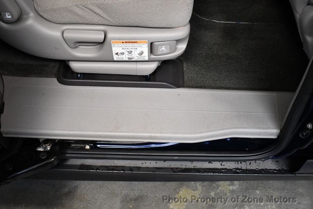 2016 Honda Odyssey 5dr EX-L - 23037180 - 17