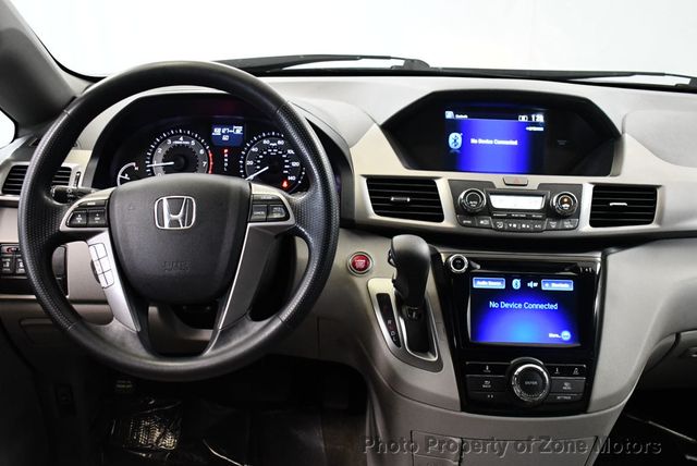 2016 Honda Odyssey 5dr EX-L - 23037180 - 22