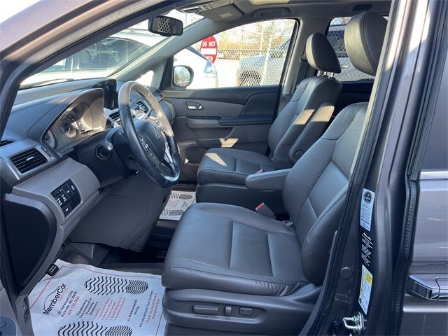 2016 Honda Odyssey 5dr EX-L - 22955519 - 11