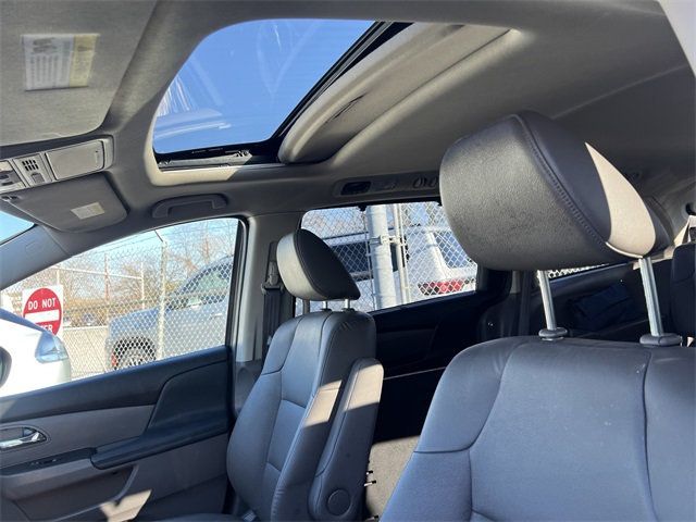 2016 Honda Odyssey 5dr EX-L - 22955519 - 12