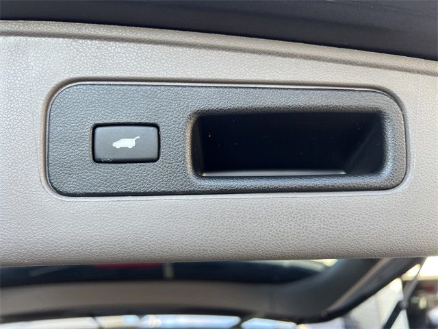 2016 Honda Odyssey 5dr EX-L - 22955519 - 17