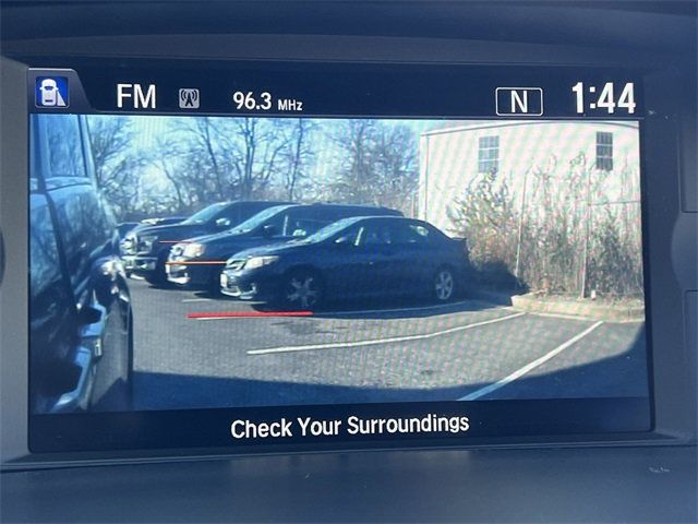 2016 Honda Odyssey 5dr EX-L - 22955519 - 32