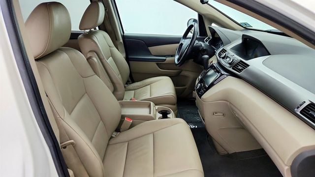 2016 Honda Odyssey 5dr EX-L - 23079273 - 24