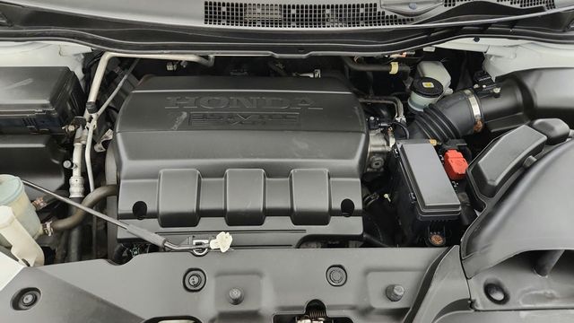 2016 Honda Odyssey 5dr EX-L - 23079273 - 26