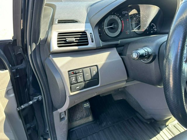 2016 Honda Odyssey 5dr EX-L - 22315404 - 34