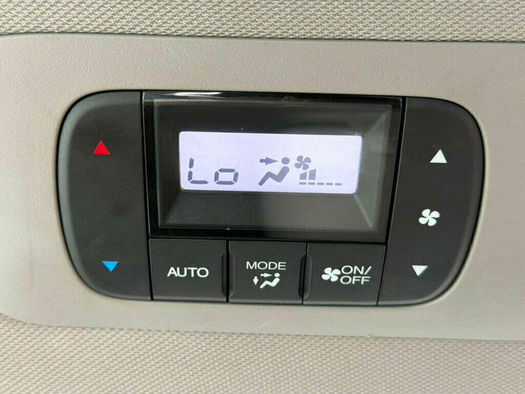 2016 Honda Odyssey 5dr EX-L - 23029934 - 25