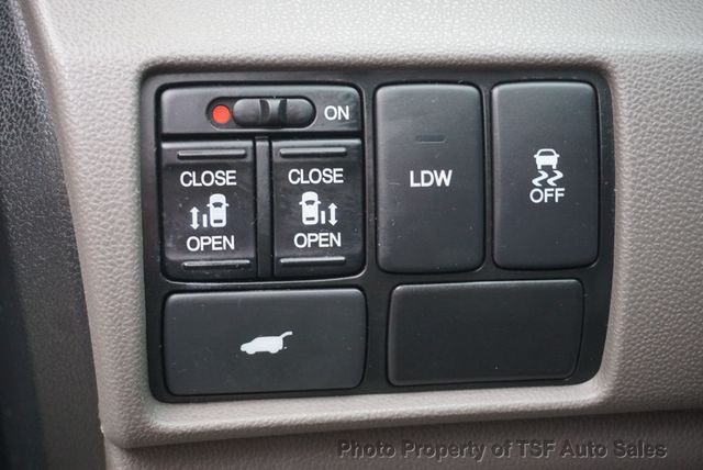 2016 Honda Odyssey 5dr EX-L - 23079880 - 33