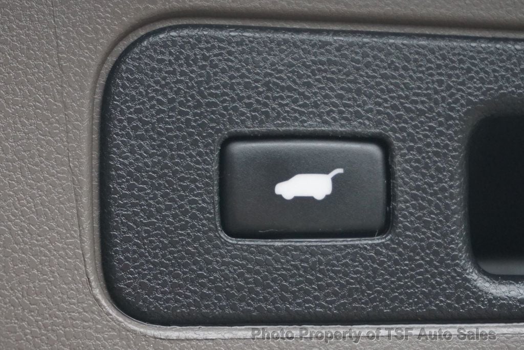 2016 Honda Odyssey 5dr EX-L - 23079880 - 40