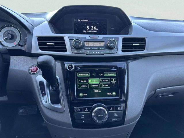 2016 Honda Odyssey 5dr EX-L w/Navi - 23030345 - 29
