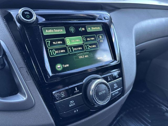 2016 Honda Odyssey 5dr EX-L w/Navi - 23030345 - 32