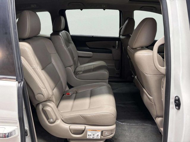 2016 Honda Odyssey 5dr EX-L w/Navi - 23052207 - 17