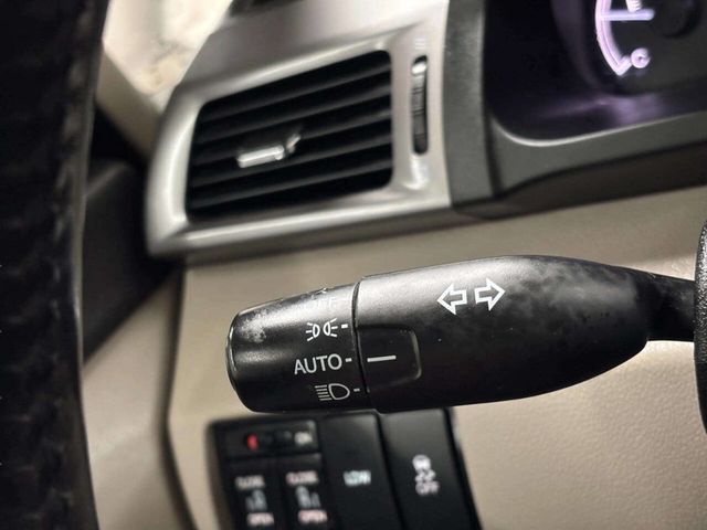 2016 Honda Odyssey 5dr EX-L w/Navi - 23052207 - 31