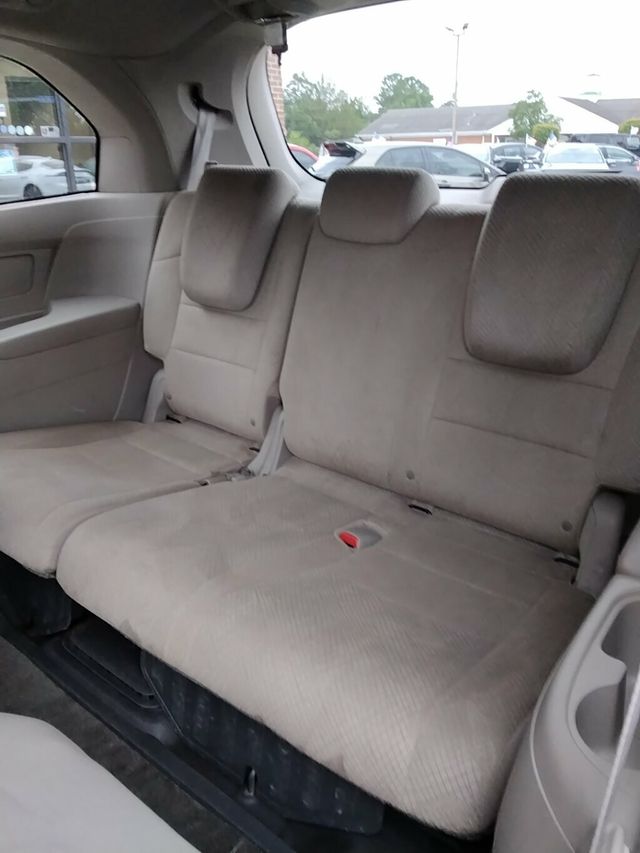 2016 Honda Odyssey 5dr LX - 23055669 - 9