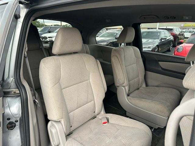 2016 Honda Odyssey 5dr LX - 23060479 - 15
