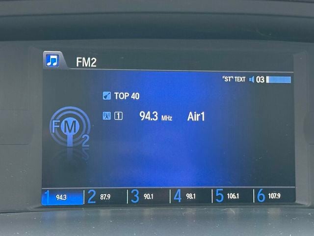 2016 Honda Odyssey 5dr LX - 23060479 - 27