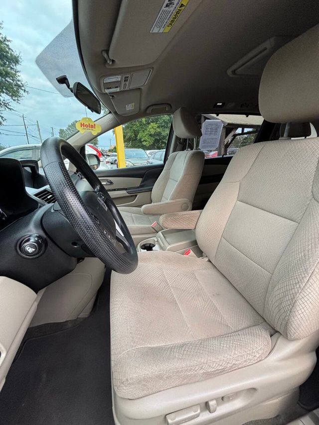 2016 Honda Odyssey 5dr SE - 22921998 - 8