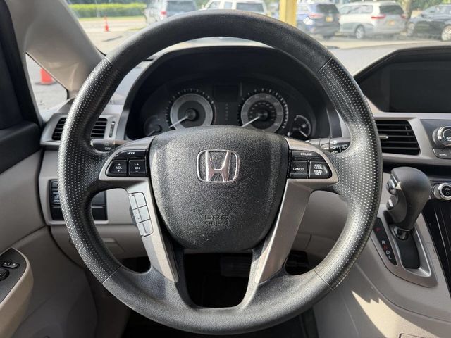 2016 Honda Odyssey 5dr SE - 23058637 - 7