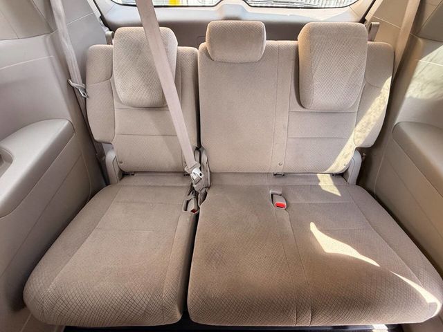 2016 Honda Odyssey 5dr SE - 23005196 - 10