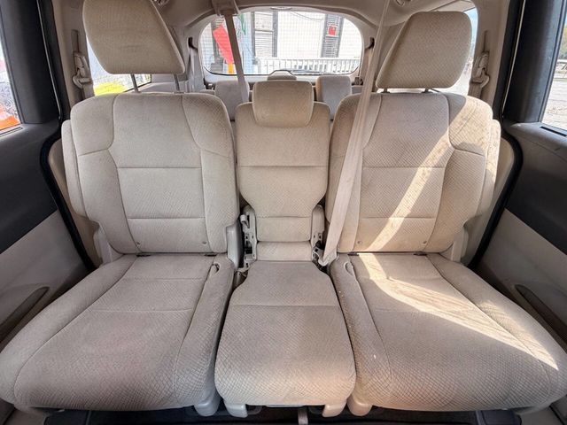 2016 Honda Odyssey 5dr SE - 23005196 - 16