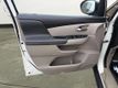2016 Honda Odyssey 5dr SE - 23002120 - 16
