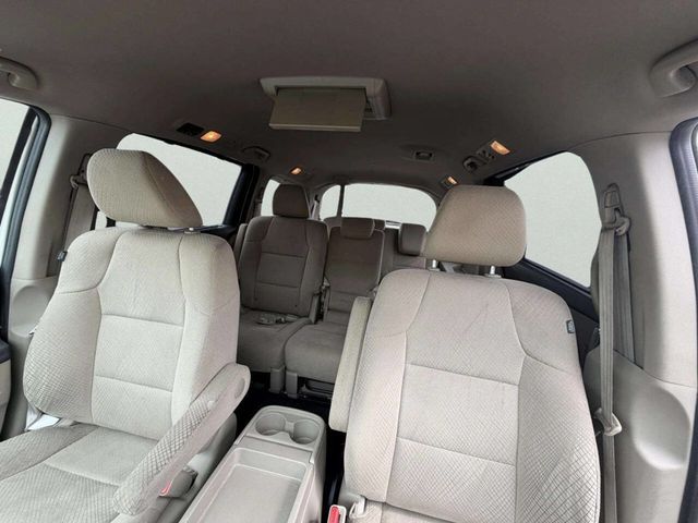 2016 Honda Odyssey 5dr SE - 23002120 - 22