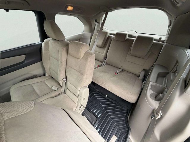 2016 Honda Odyssey 5dr SE - 23002120 - 26