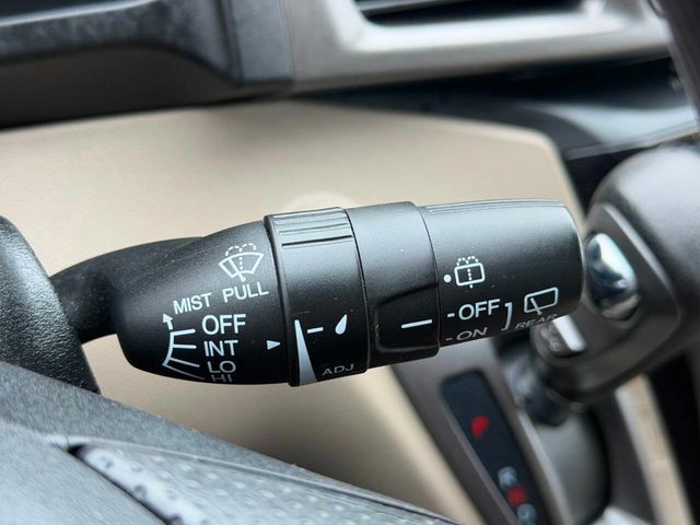 2016 Honda Odyssey 5dr SE - 23002120 - 43