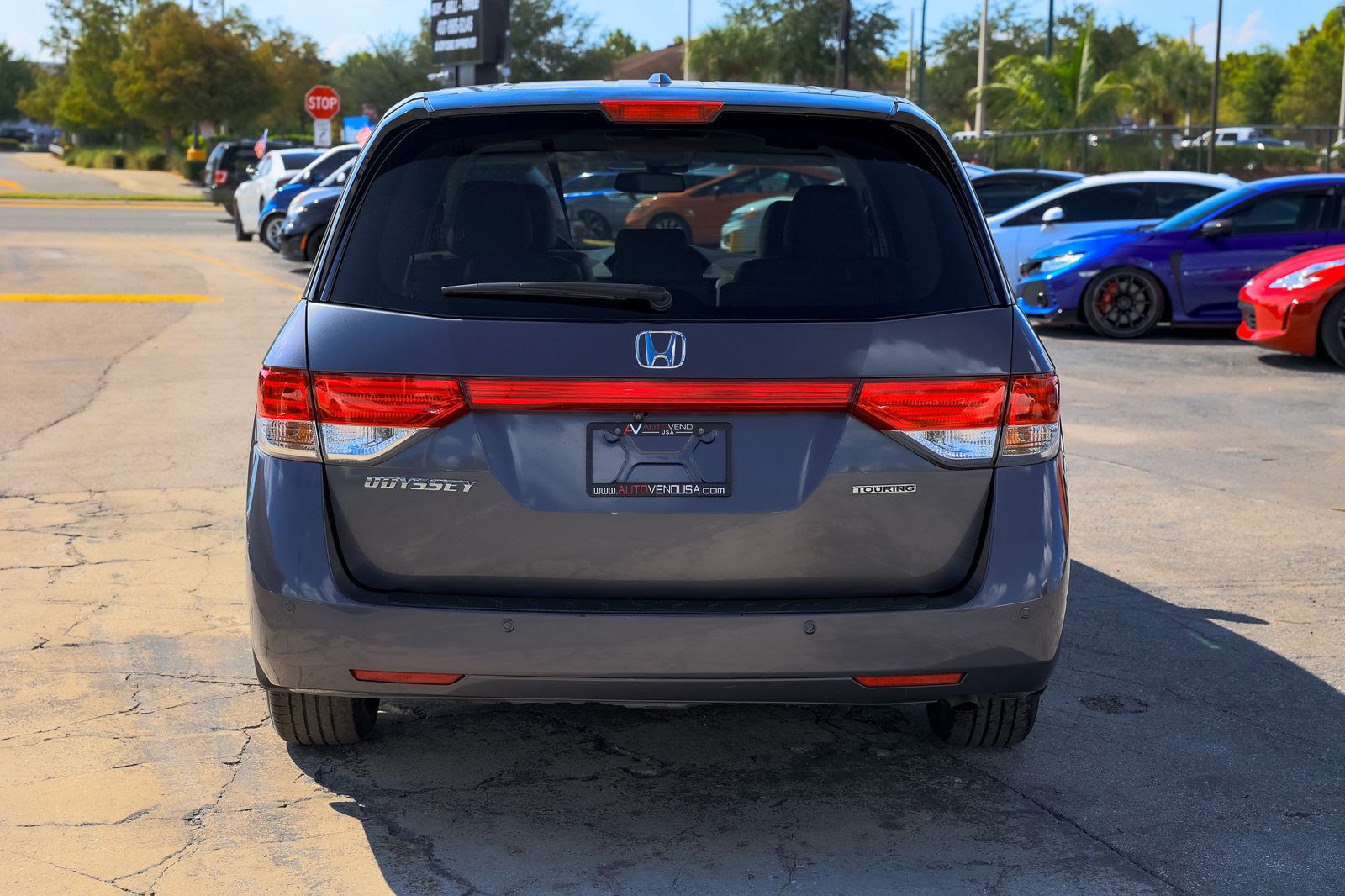 2016 Honda Odyssey Touring photo 11