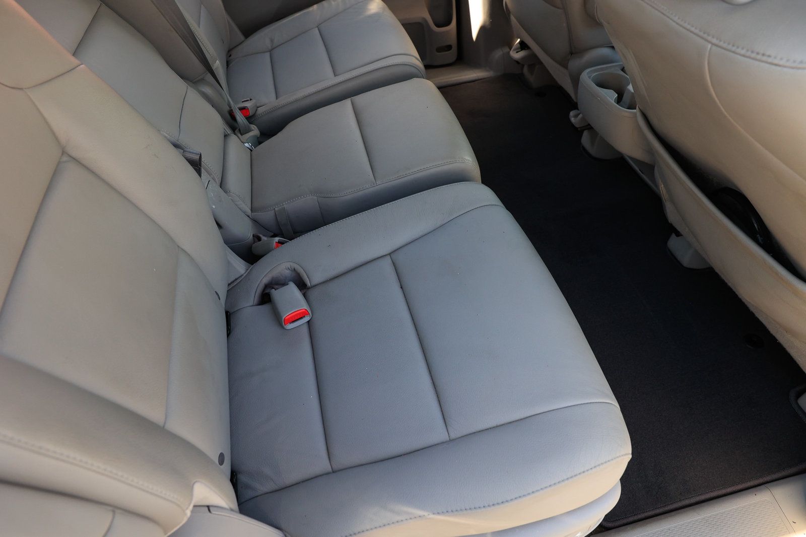 2016 Honda Odyssey Touring photo 12