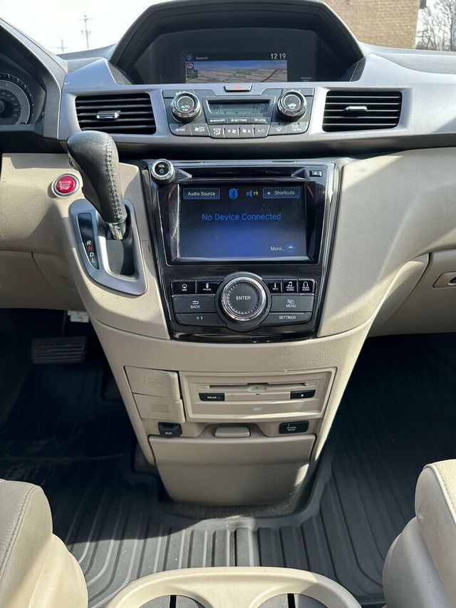 2016 Honda Odyssey 5dr Touring - 22316733 - 36