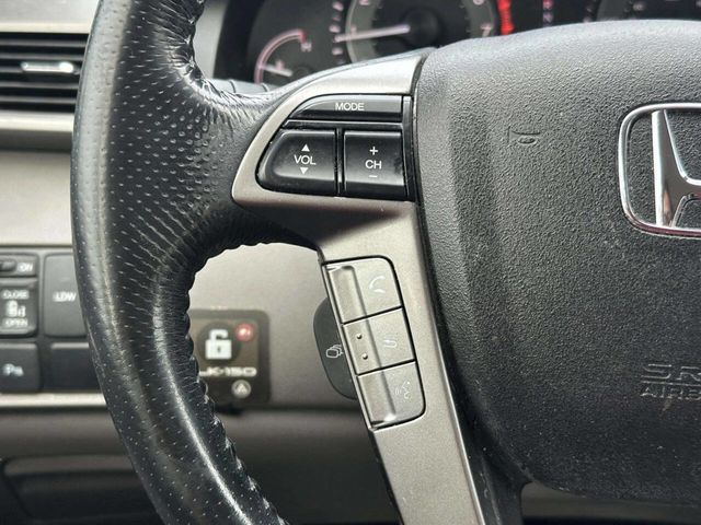2016 Honda Odyssey 5dr Touring Elite - 23057771 - 21
