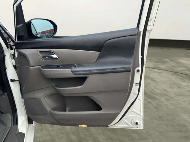 2016 Honda Odyssey 5dr Touring Elite - 23057771 - 25