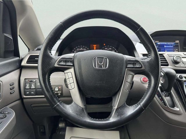 2016 Honda Odyssey 5dr Touring Elite - 23057771 - 29
