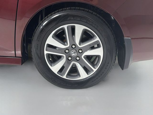 2016 Honda Odyssey 5dr Touring Elite - 23083923 - 32