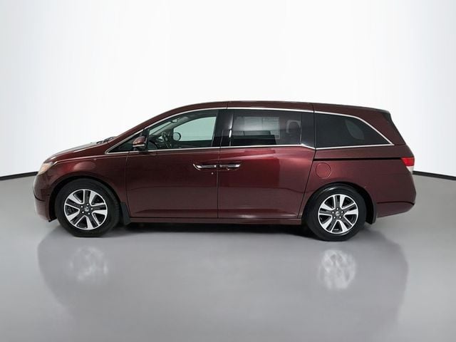 2016 Honda Odyssey 5dr Touring Elite - 23083923 - 3