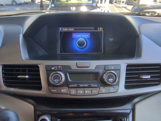 2016 Honda Odyssey EXL - 22941706 - 18