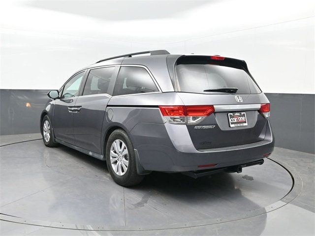 2016 Honda Odyssey EX-L photo 3