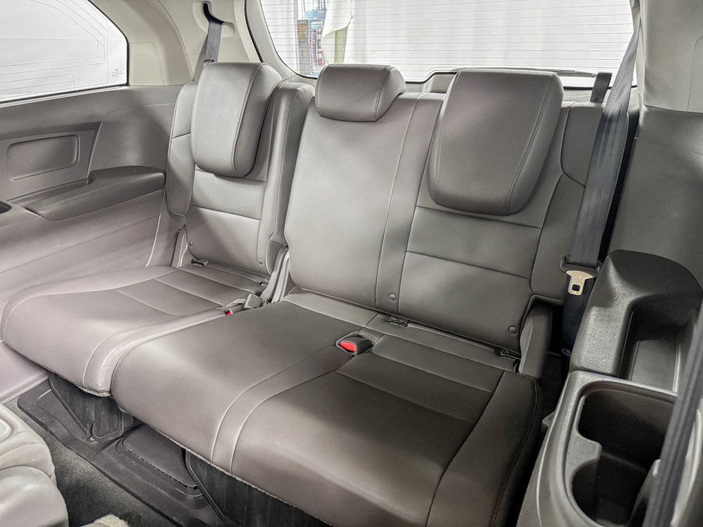 2016 Honda Odyssey EXL - 23026037 - 9